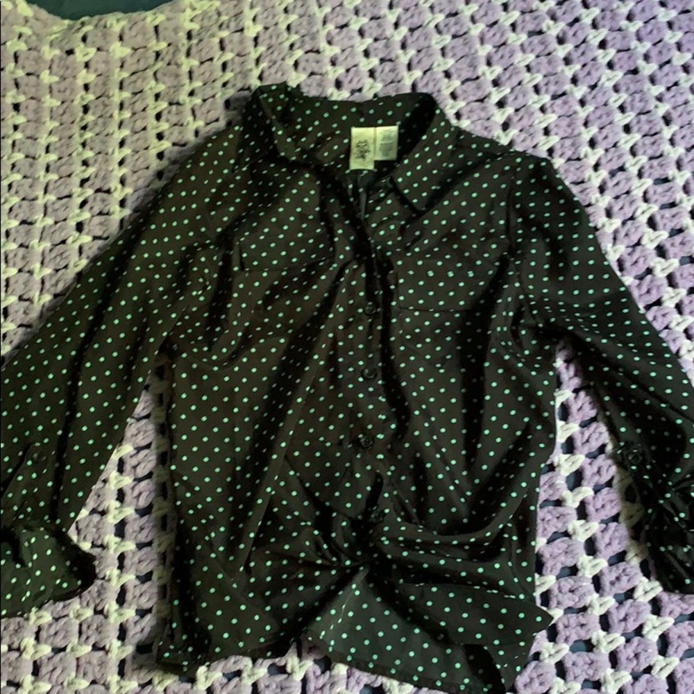Black and green polka dot shirt